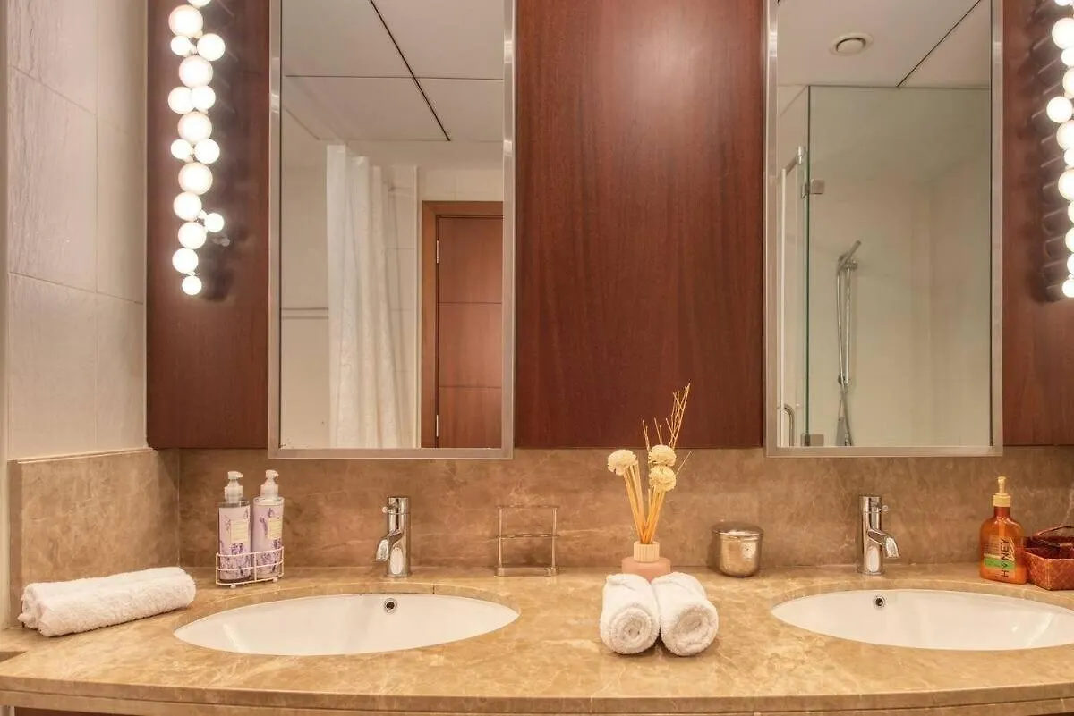 Stylish 2 Bedroom Opera View In Downtown Dubai Sp2013 0*,  Zjednoczone Emiraty Arabskie